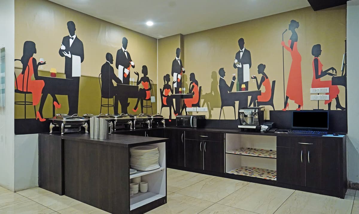 LazyStay Grand restaurant
