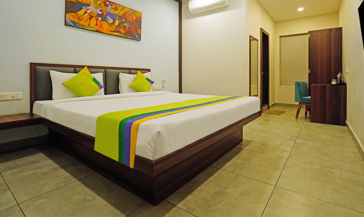 LazyStay Grand standard room